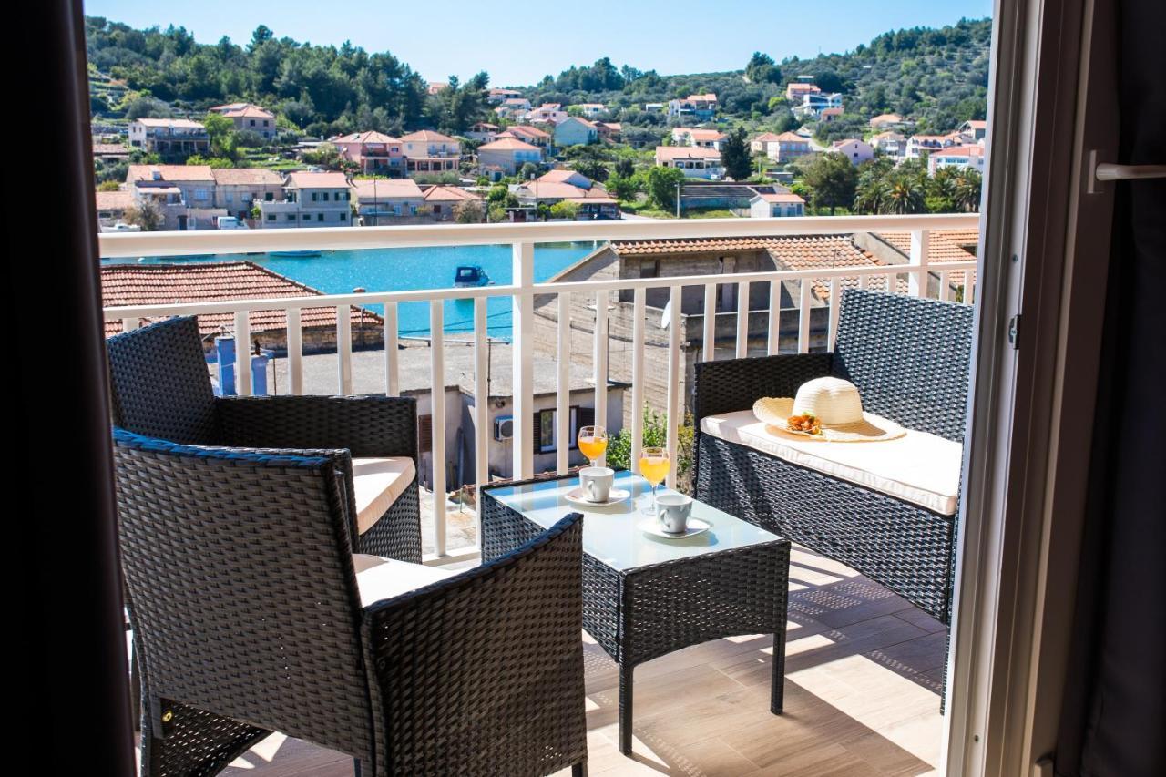 Apartments Sunshine Home Vela Luka Exterior photo
