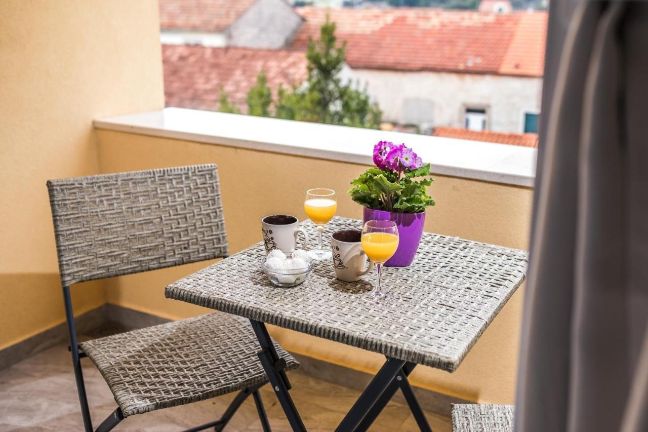 Apartments Sunshine Home Vela Luka Exterior photo