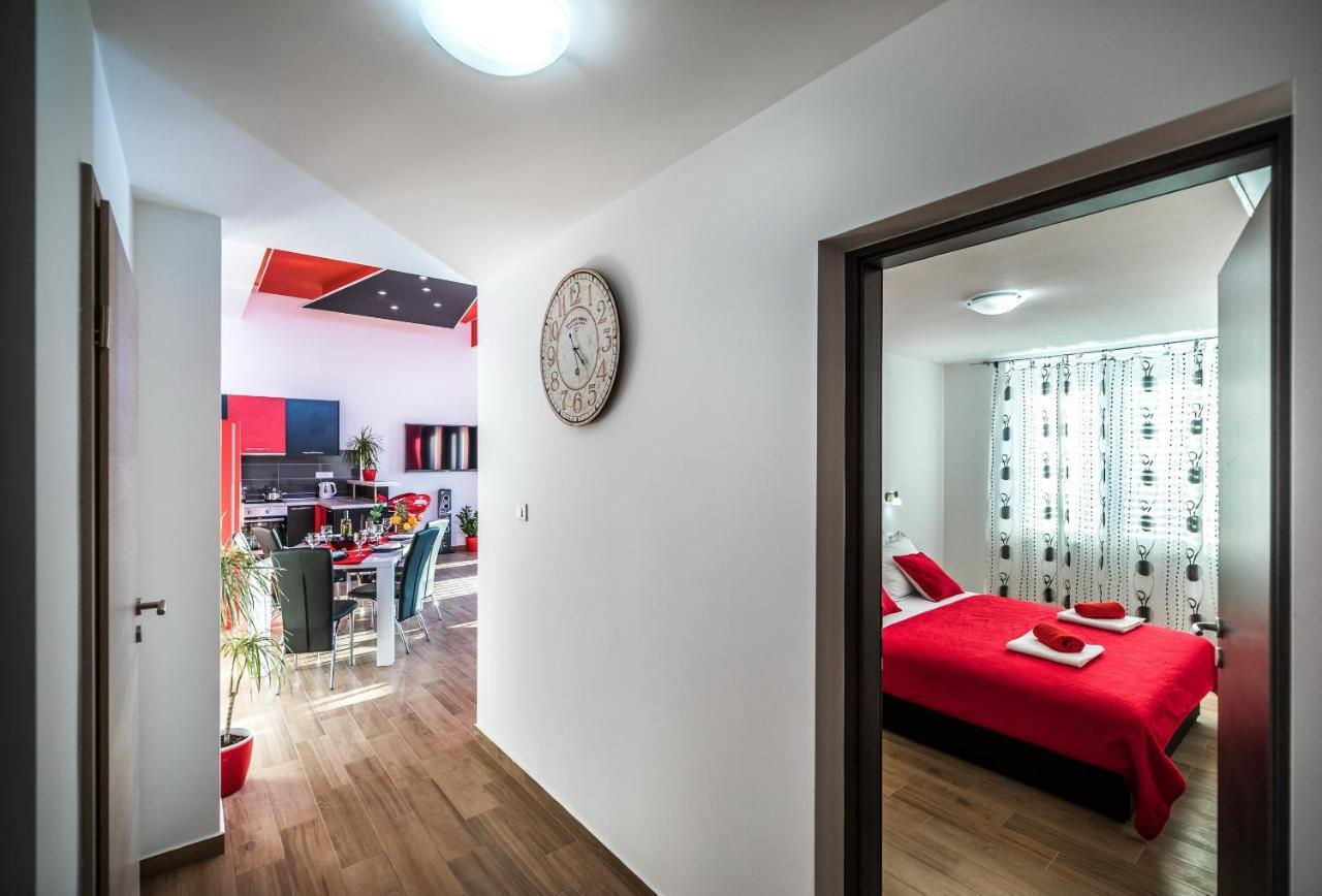 Apartments Sunshine Home Vela Luka Exterior photo