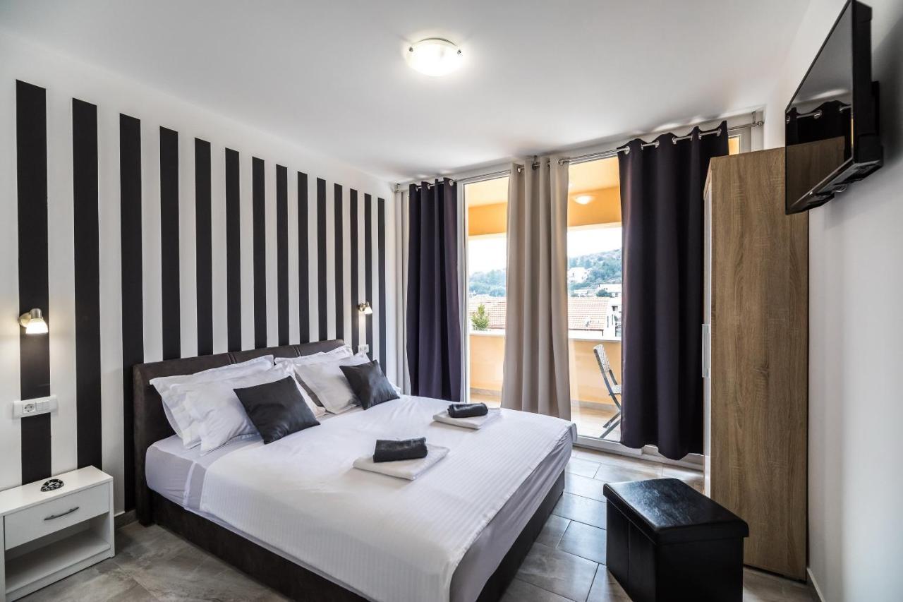 Apartments Sunshine Home Vela Luka Exterior photo